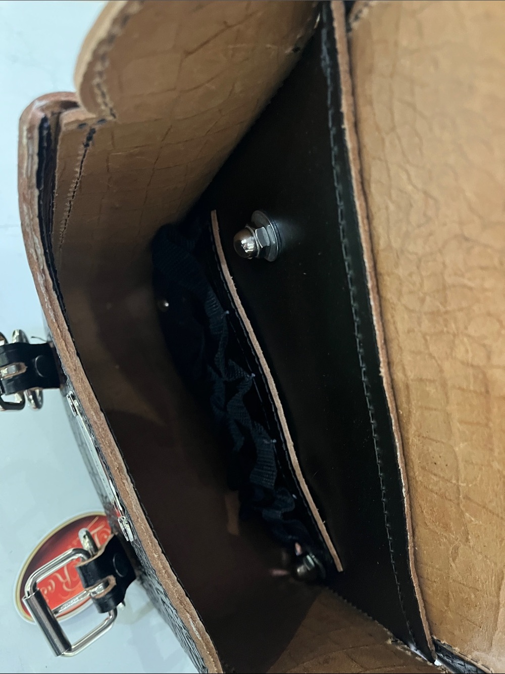 La Rosa saddle bag - Picture 5 of 8